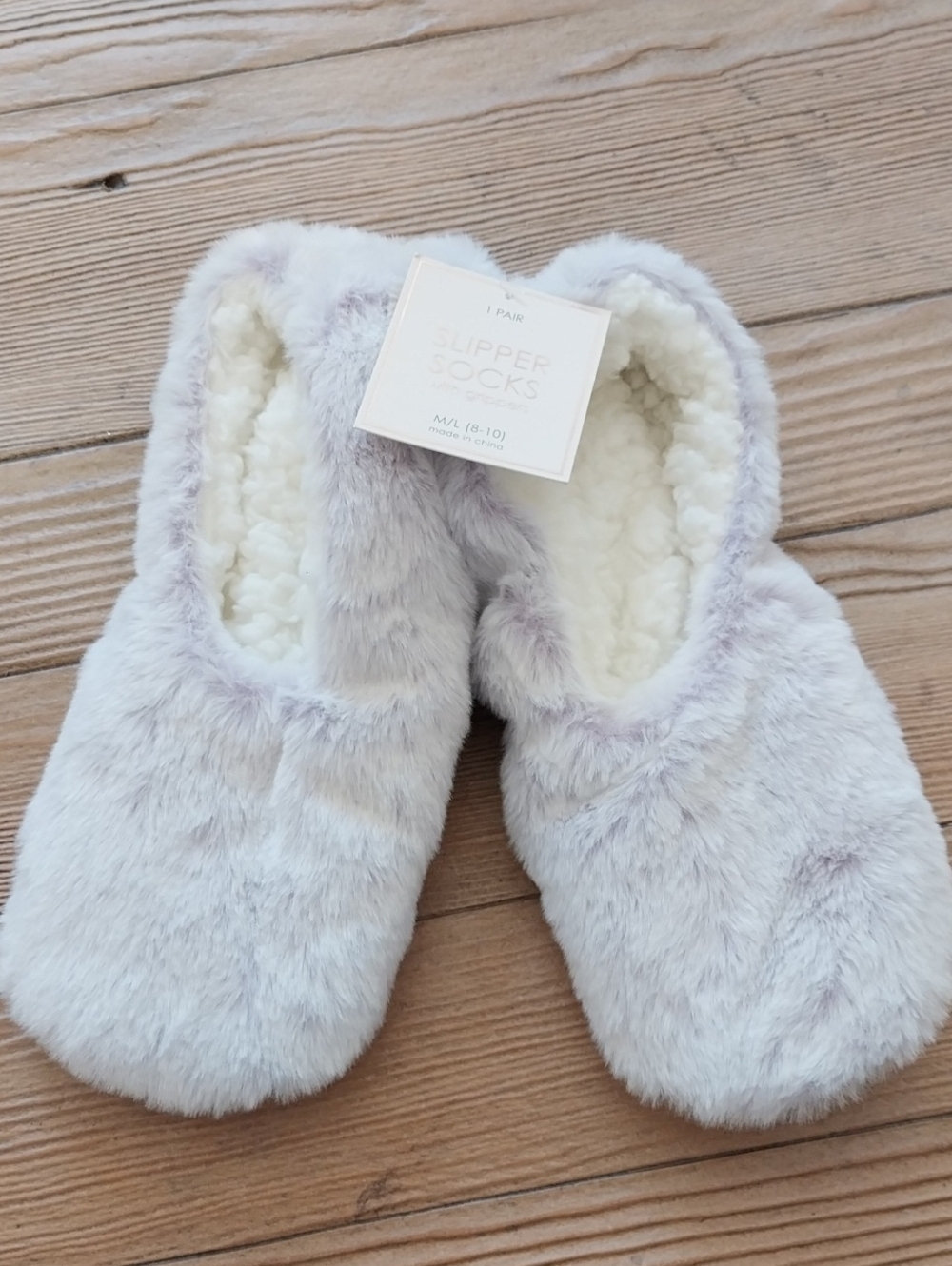 Plush Slipper Socks with Grippers - Light Lavender Gray